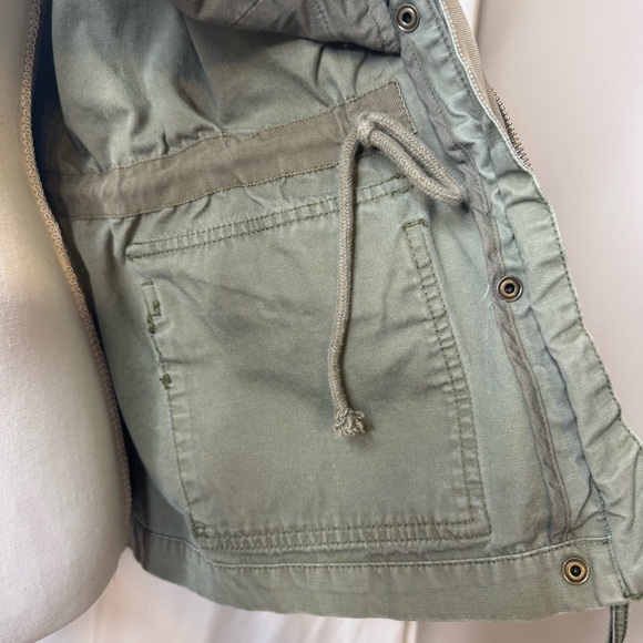 Madewell Green Utility Jacket with Adjustable Waist Size Small - Medium - Picture 6 of 15